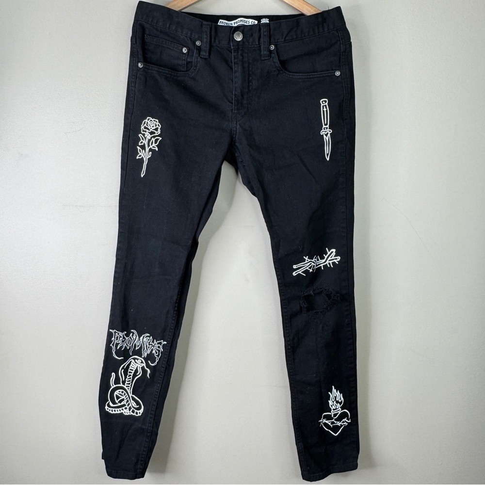 Broken Promises Jeans Men's Size 32 Black Gothic Emo Cobra Rose Ripped Denim Tat
